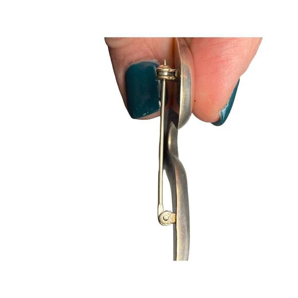 Silver zig zag swoosh large pin strong clasp - Picture 2 of 5